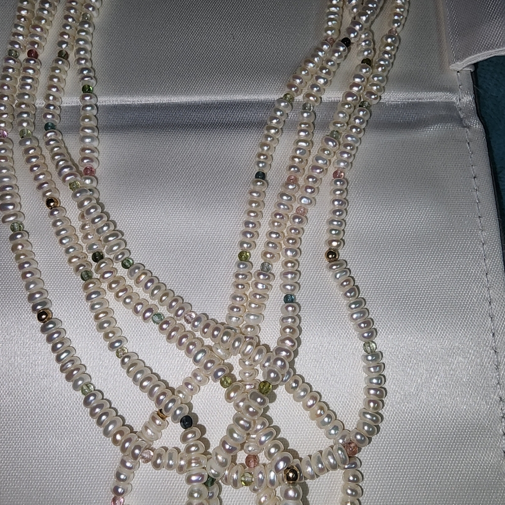 Beautiful Freshwater 4 strand Pearl Necklace with Beads Jewelry - Picture 3 of 4
